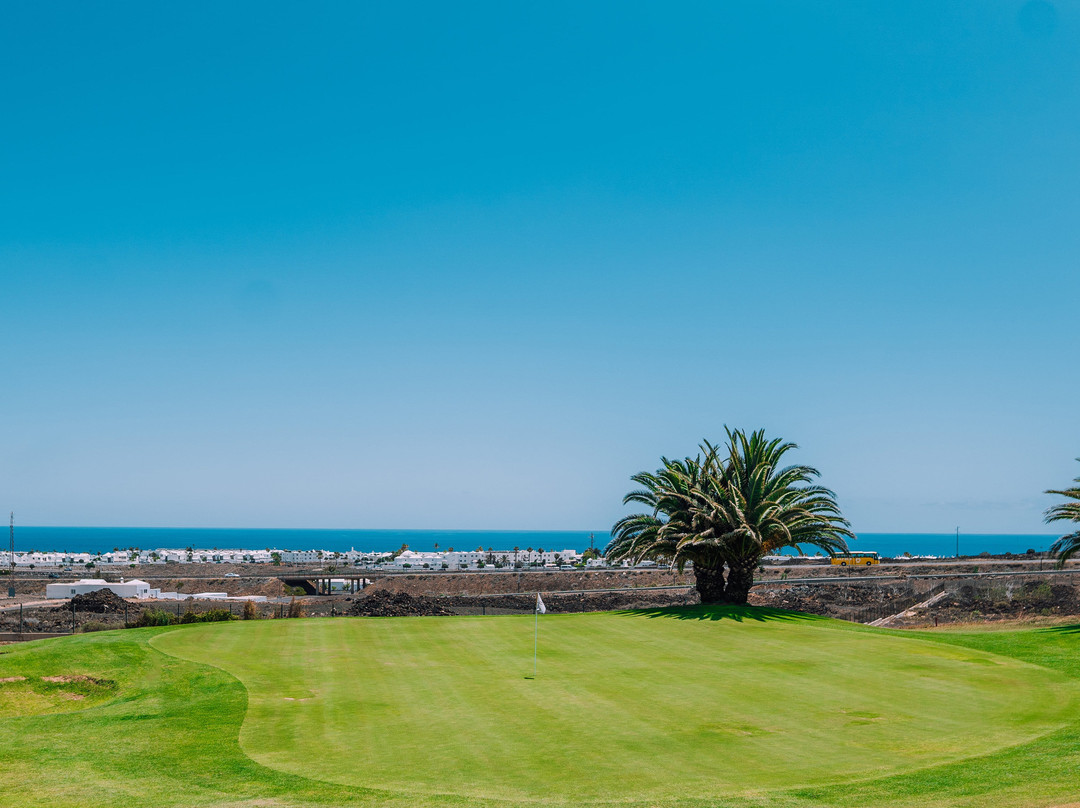 Lanzarote Golf-提亚必去景点
