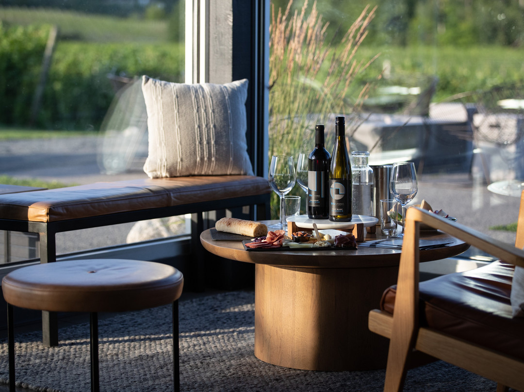 Blustone Vineyards-Lake Leelanau必去景点