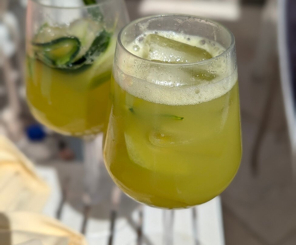 德拉克斯公寓酒店主图