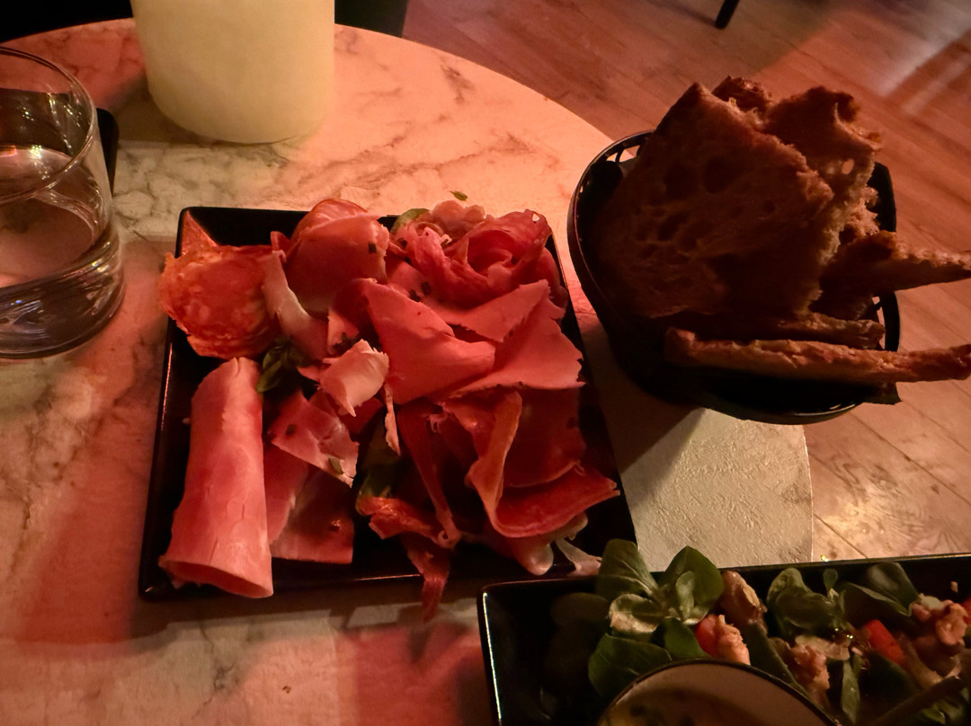 Big Easy - Cocktail Bar & Tapas