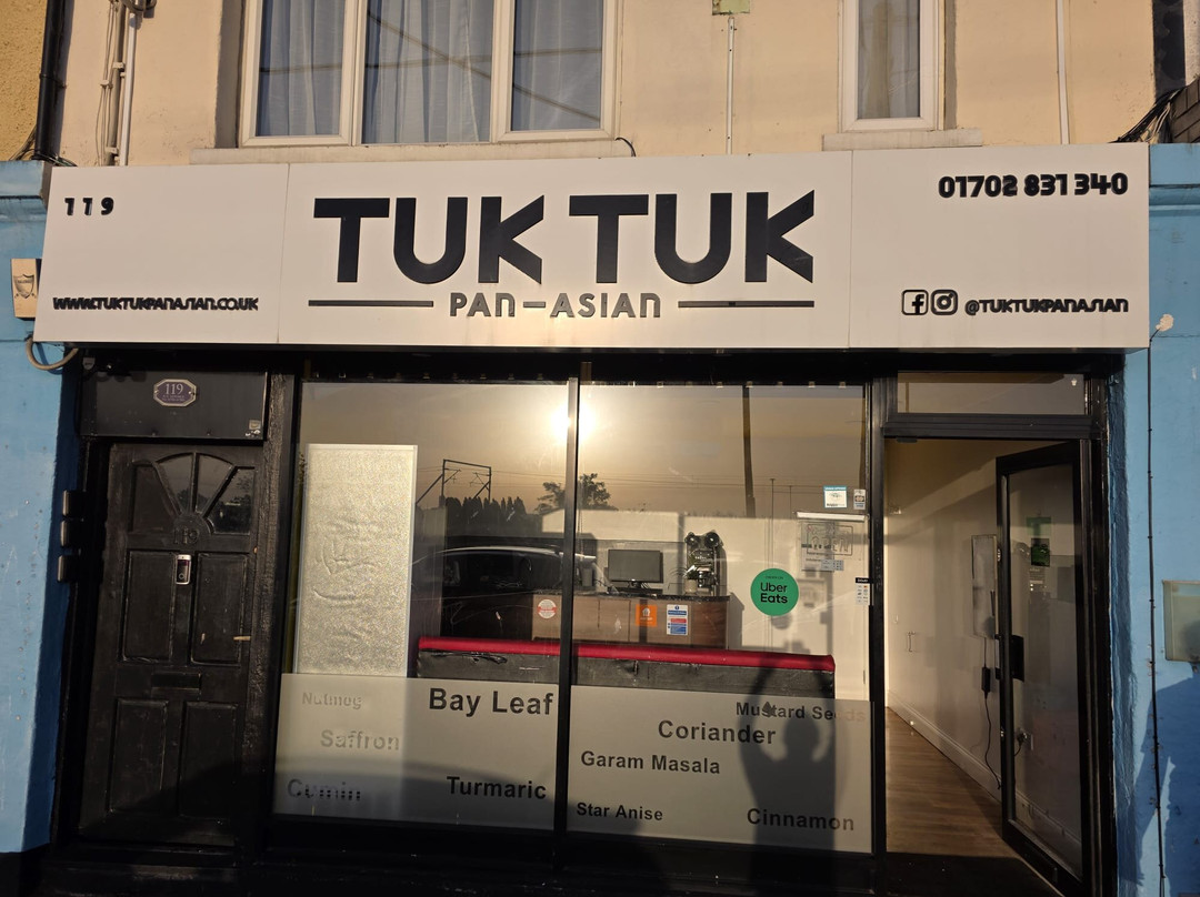 Tuk Tuk Pan Asian