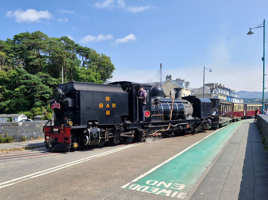 Ffestiniog & Welsh Highland Railways-波特马多克必去景点
