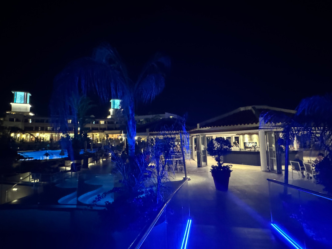 阿依纳帕奥林匹克泻湖酒店主图