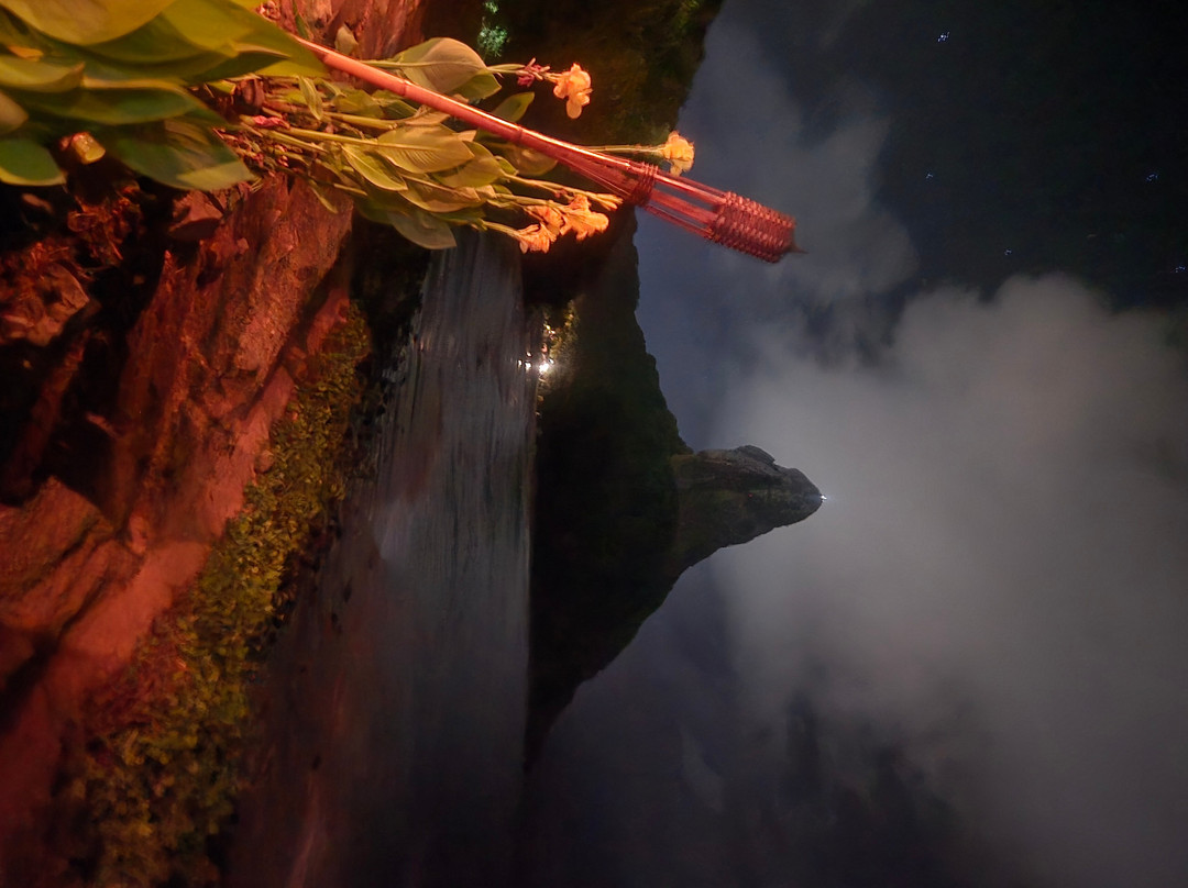 灯塔山旅馆主图