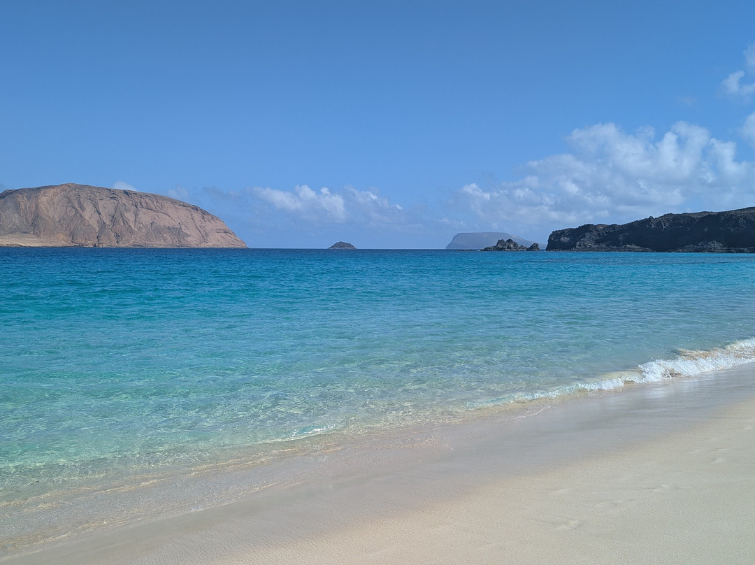 Playa de las Conchas-Isla de Graciosa必去景点