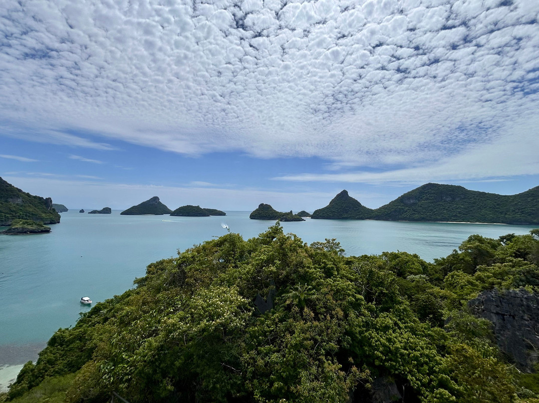Blue Lagoon Emerald Lake-红统必去景点