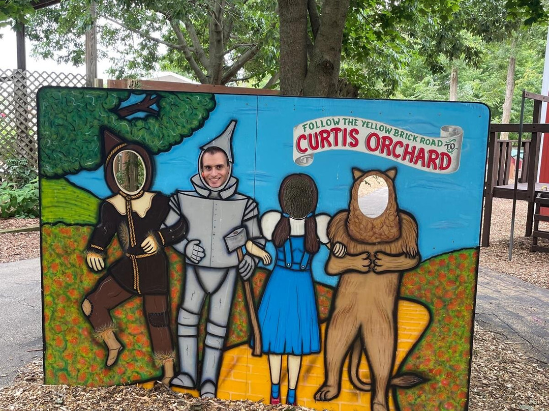 Curtis Orchard & Pumpkin Patch-尚贝恩必去景点
