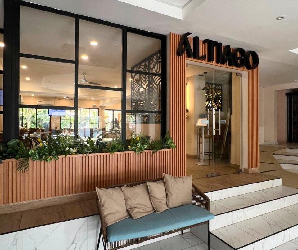 太平洋阳光酒店