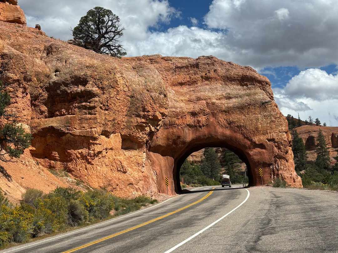 Red Canyon Tunnel-潘圭奇必去景点