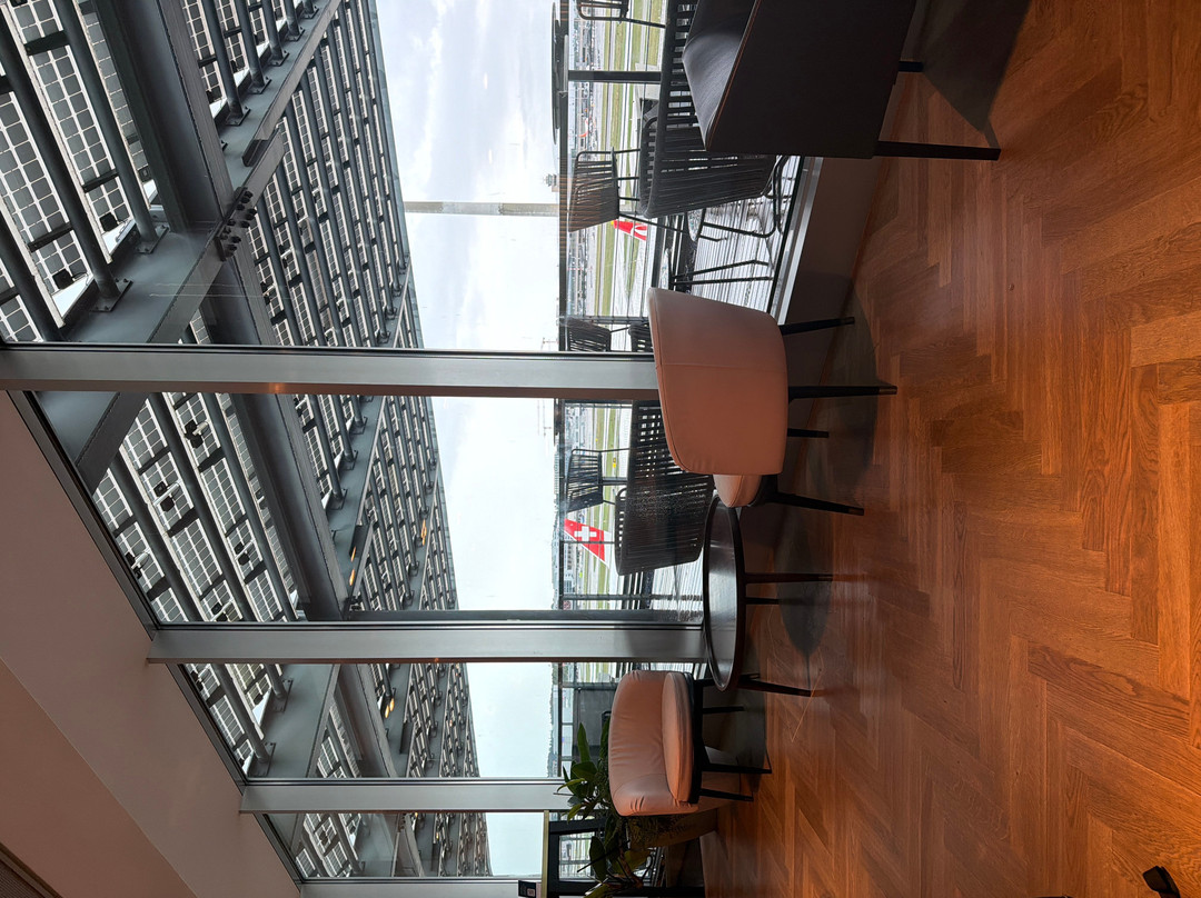 Aspire Lounge at Zurich Airport