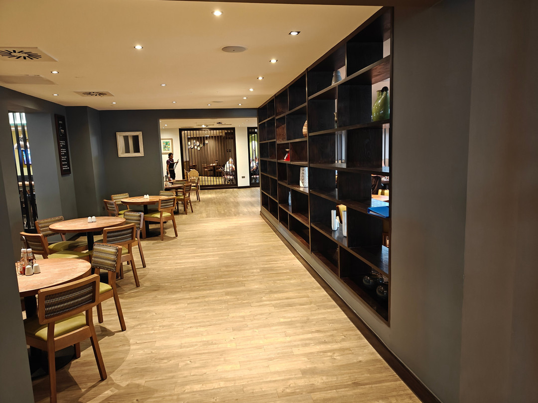 优品迎希思罗机场4号航站楼酒店主图