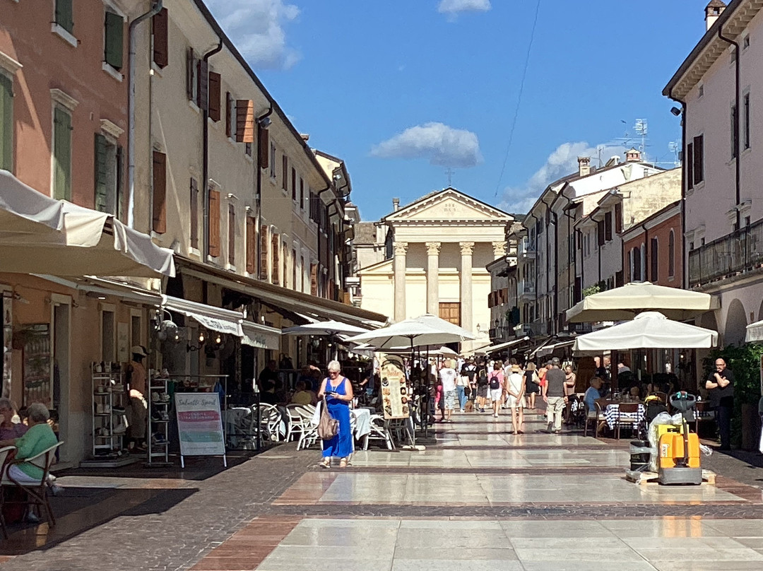 Lungolago di Bardolino-巴尔多利诺必去景点
