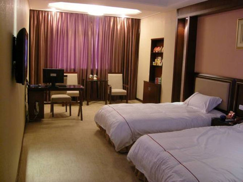 滨江假日酒店主图