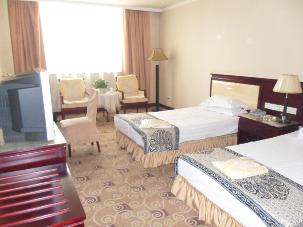 忻州市酒店住宿-日月大酒店