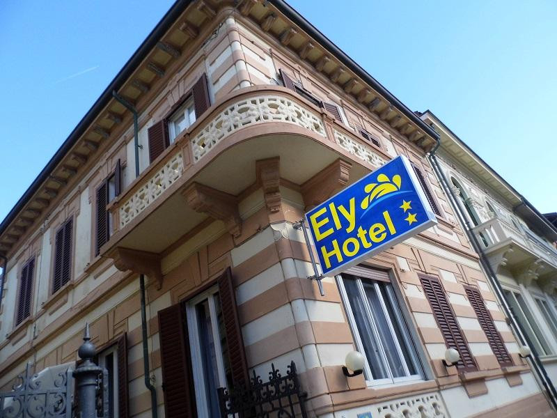 Ely Hotel