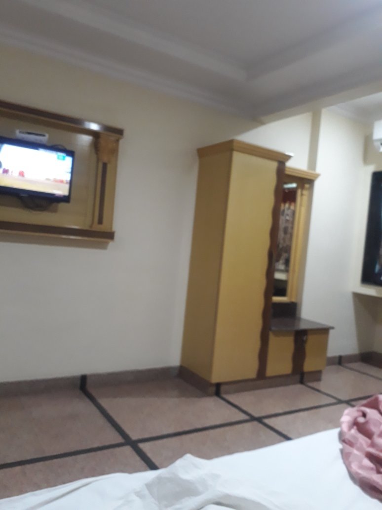 Hotel Adithya Central-浴室