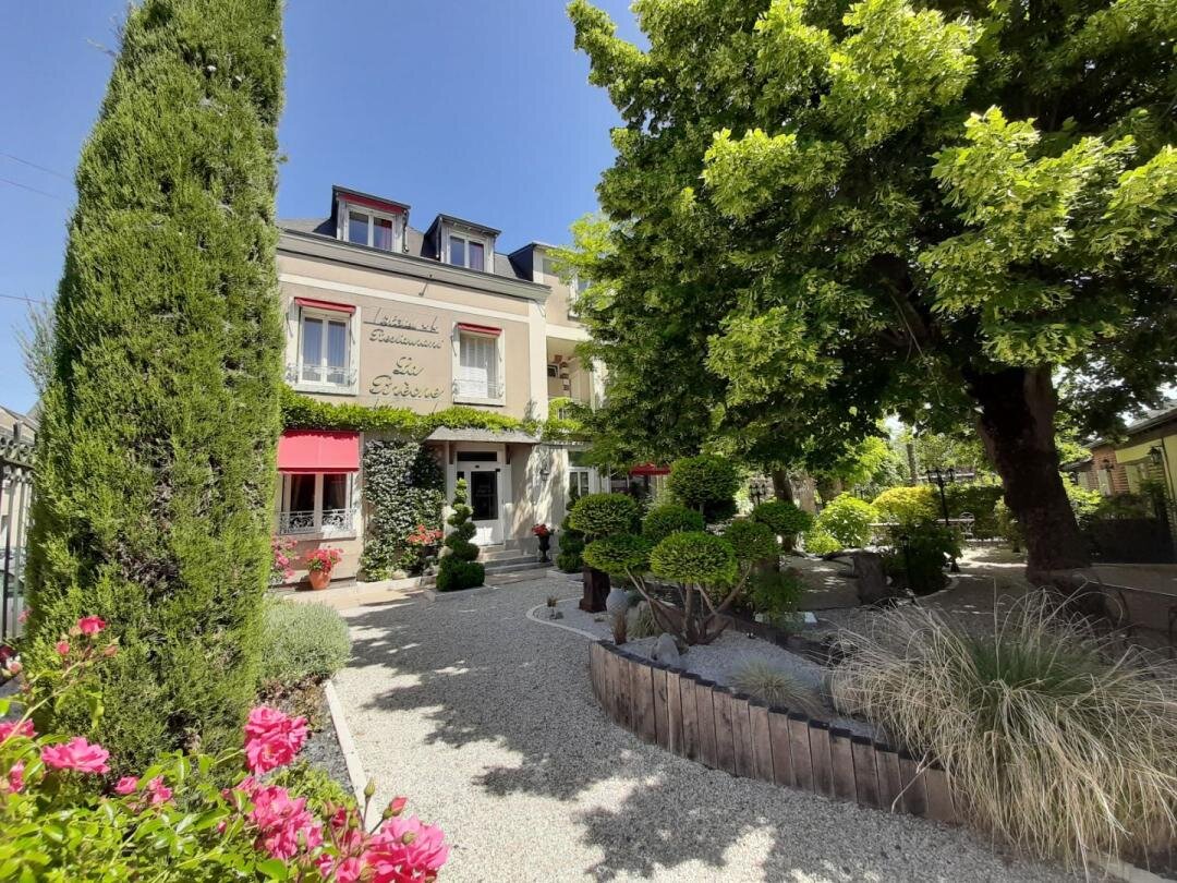 La Brèche Logis Hôtel***-官方
