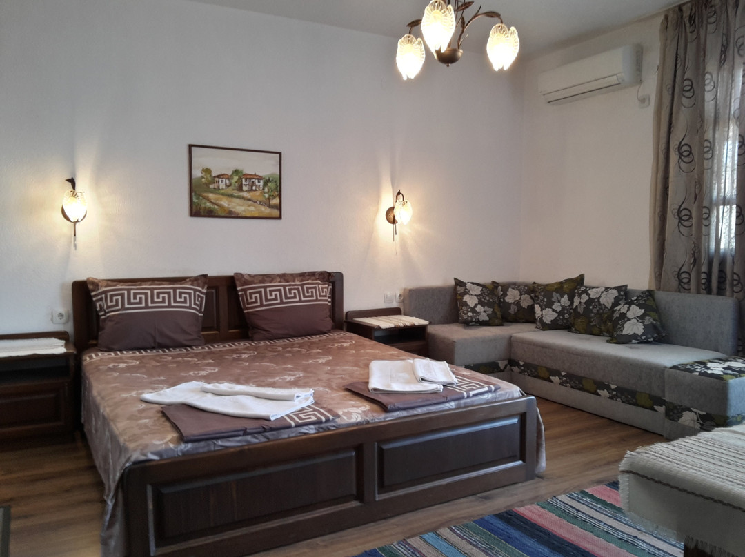 圣丹斯基酒店住宿-Hotel Keremidchieva Kashta