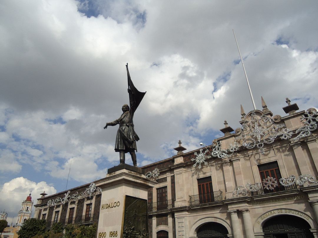 Plaza de los Mártires景点图片