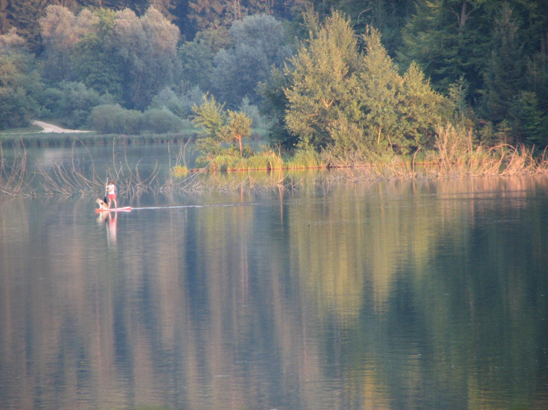 Gradisko Lake景点图片