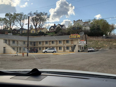 Centre Motel