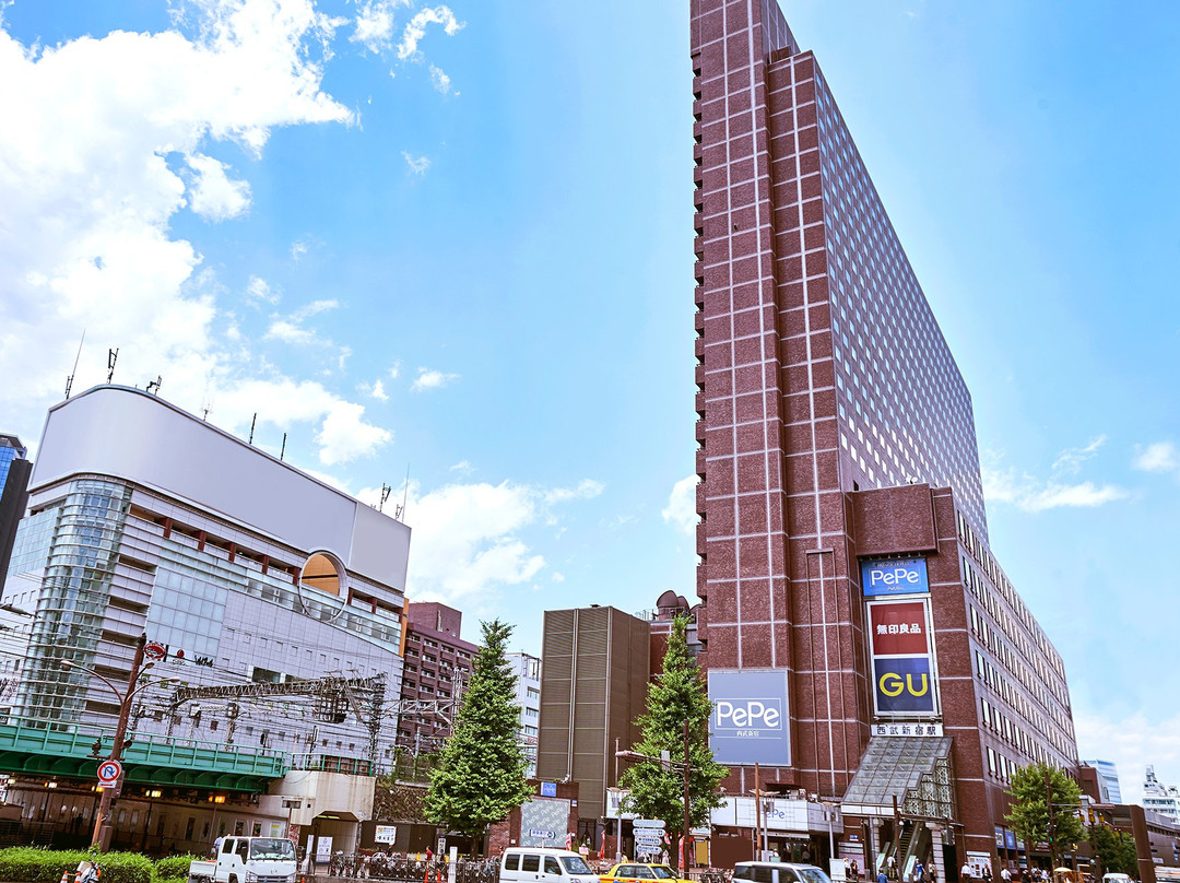 Seibu Shinjuku Pepe & Brick St.