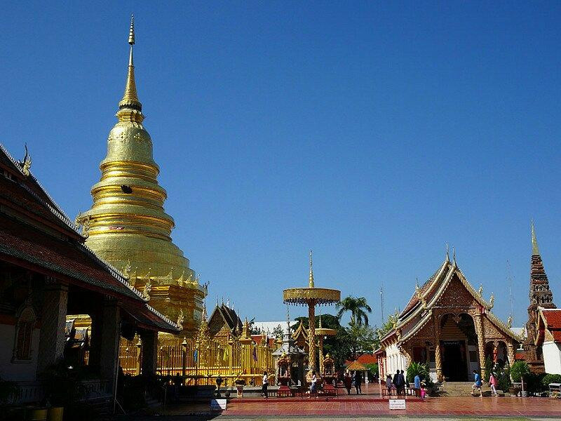 Wat Phra That Hariphunchai景点图片
