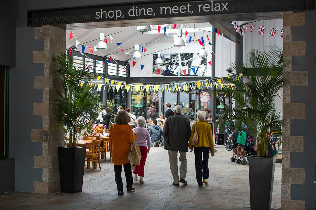 Liberty Wharf Shopping Centre-St. Helier必去景点