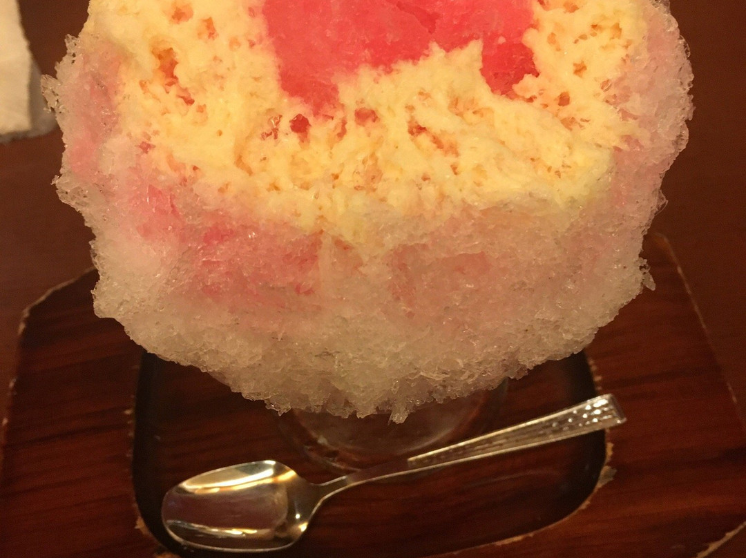 Azabujuban餐馆和美食-Naniwaya Cafe