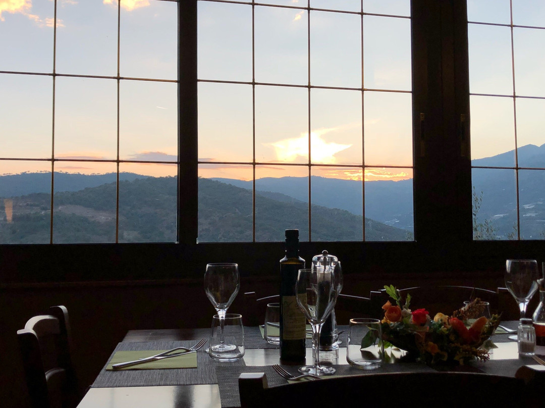 Civezza餐馆和美食-Le Cinque Torri