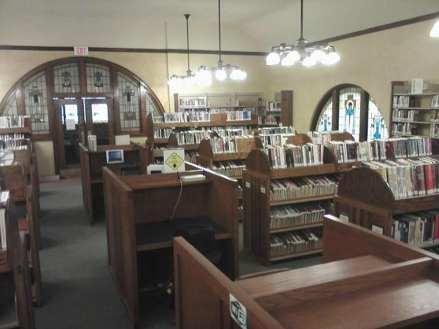 Eckhart Public Library景点图片
