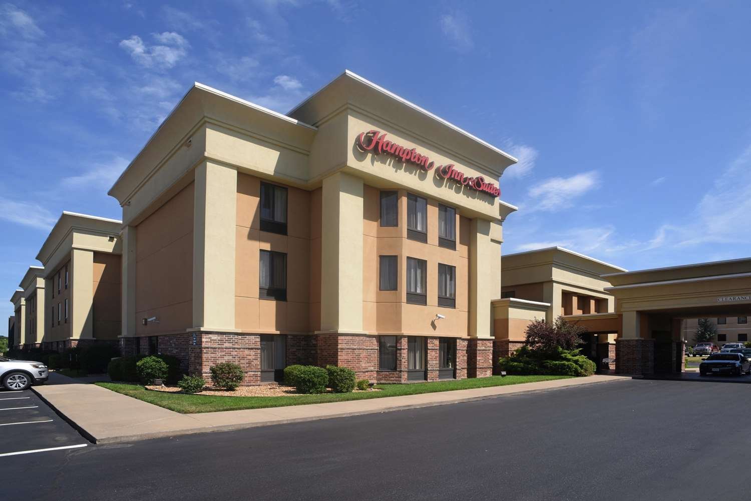 Hampton Inn & Suites Springfield-官方