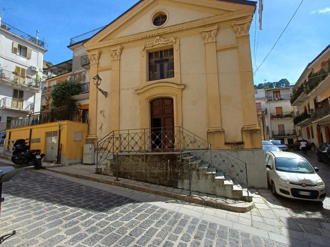 Chiesa Santa Maria del Carmine景点图片
