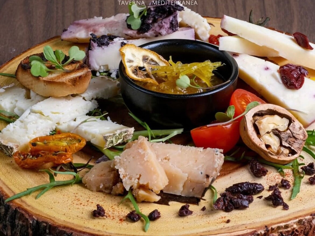 Ventitré Taverna Mediterranea
