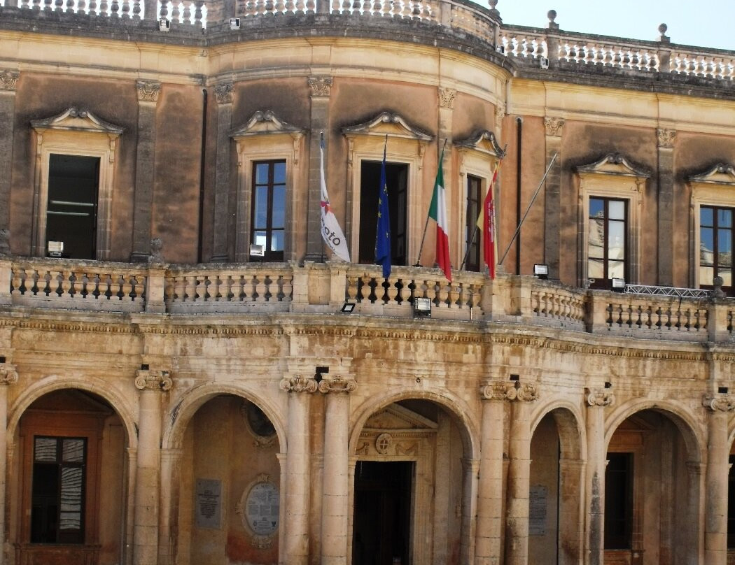 Ducezio Palace景点图片