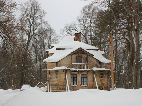Sheremetevykh manor-Vysokoye必去景点