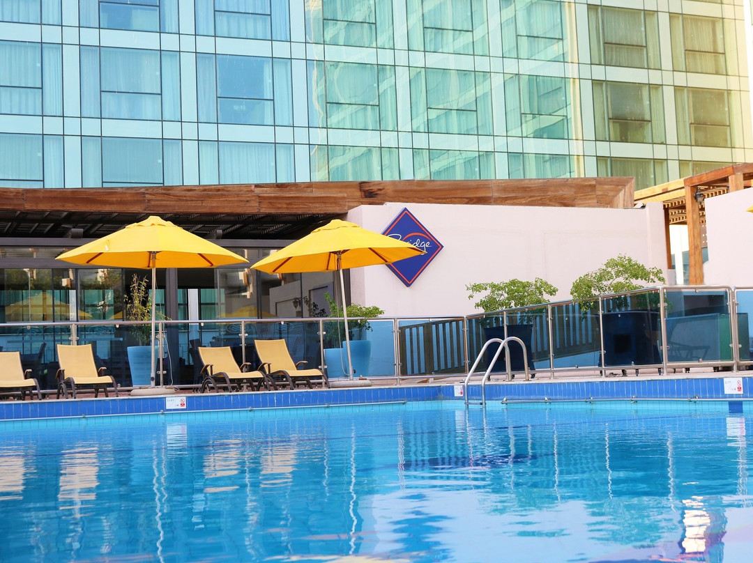 皇冠假日酒店&度假村主图