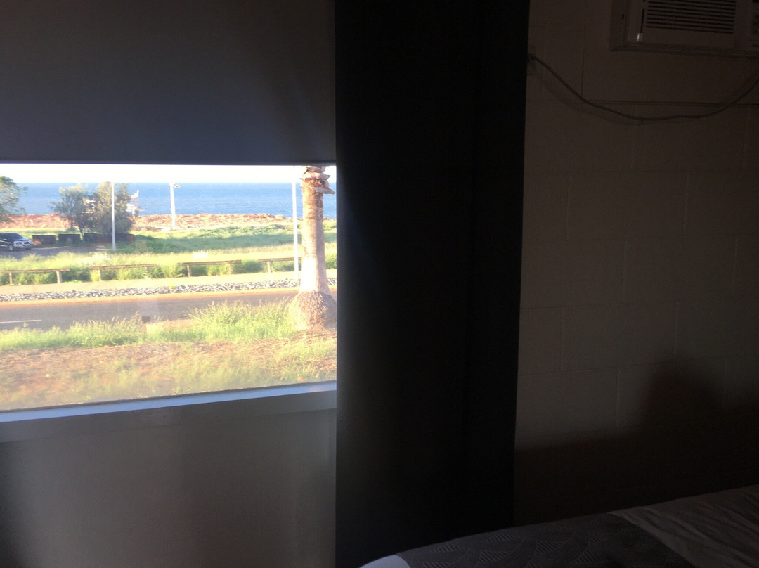 海德兰港招待酒店主图