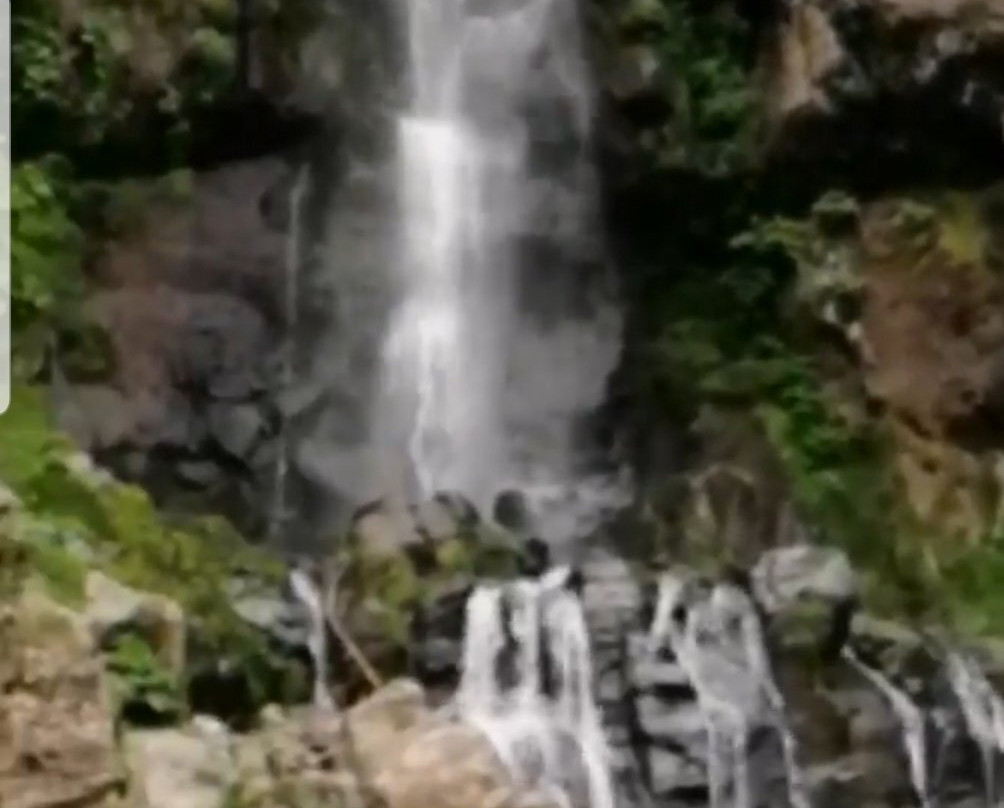 Uzundere Selalesi景点图片