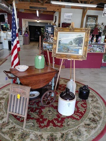 Vette City Antique Mall-鲍灵格林必去景点