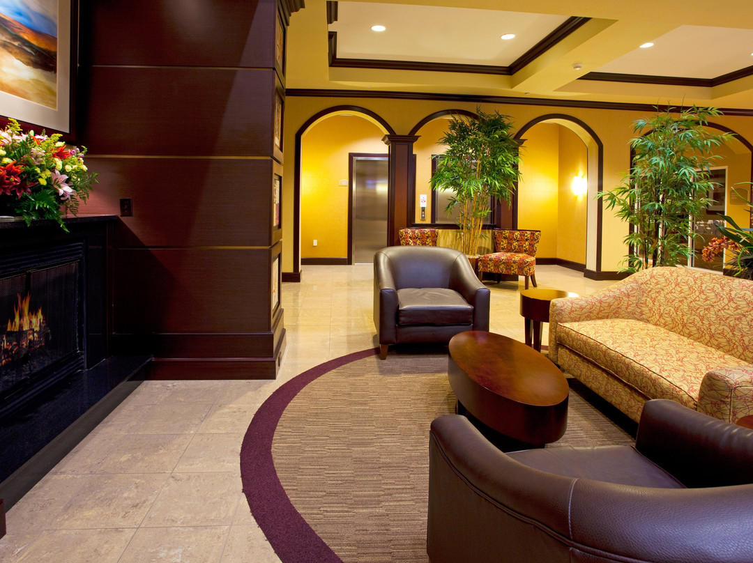 Holiday Inn & Suites Orange Park - Wells Rd. By IHG主图