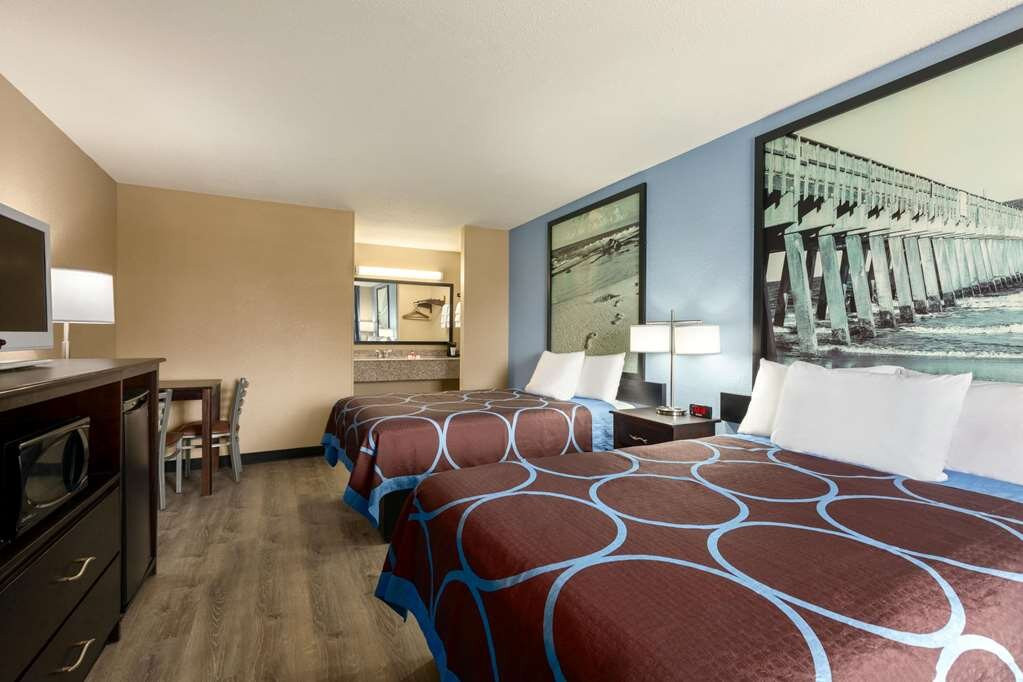 Super 8 by Wyndham Crestview主图