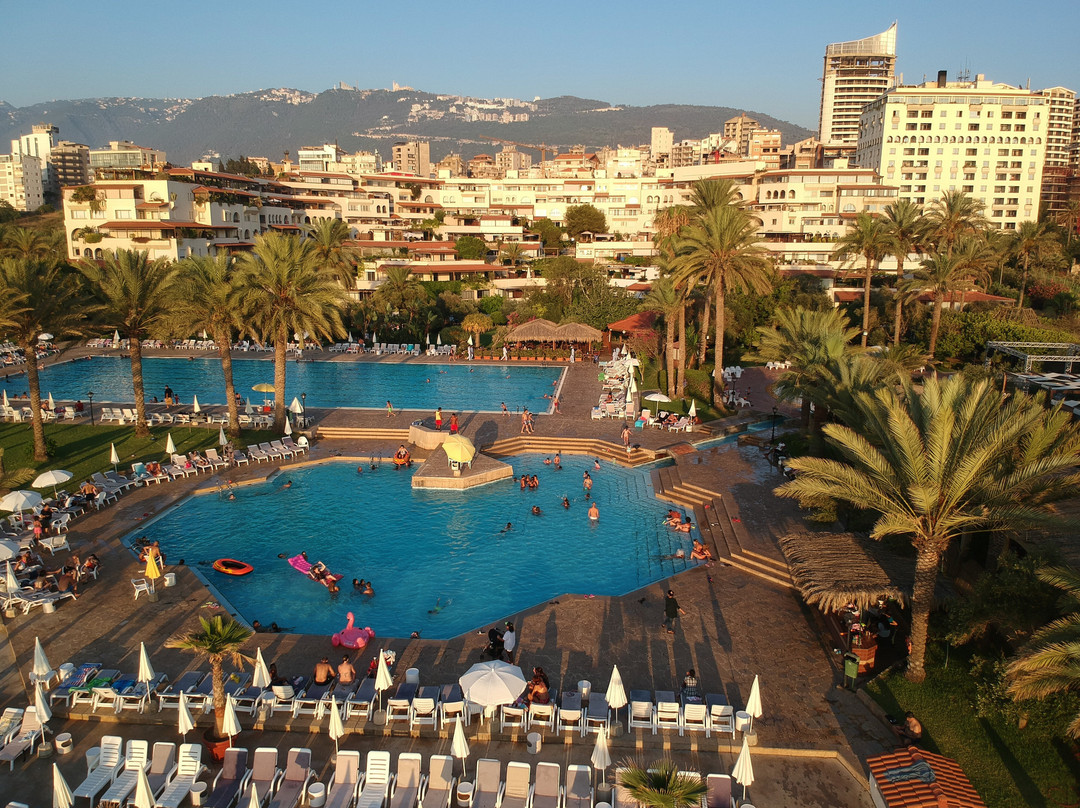 Portemilio Hotel And Resort