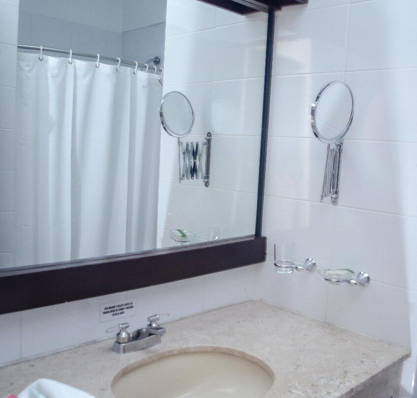 Hotel & Restaurante Garcia Peral主图