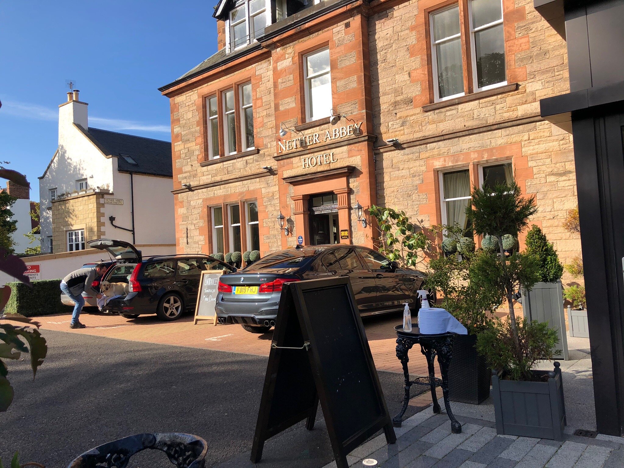 Nether Abbey Hotel-官方