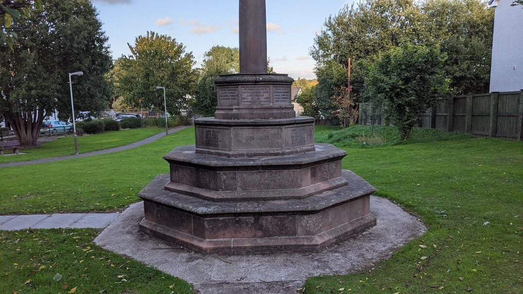 Luncarty War Memorial-Luncarty必去景点