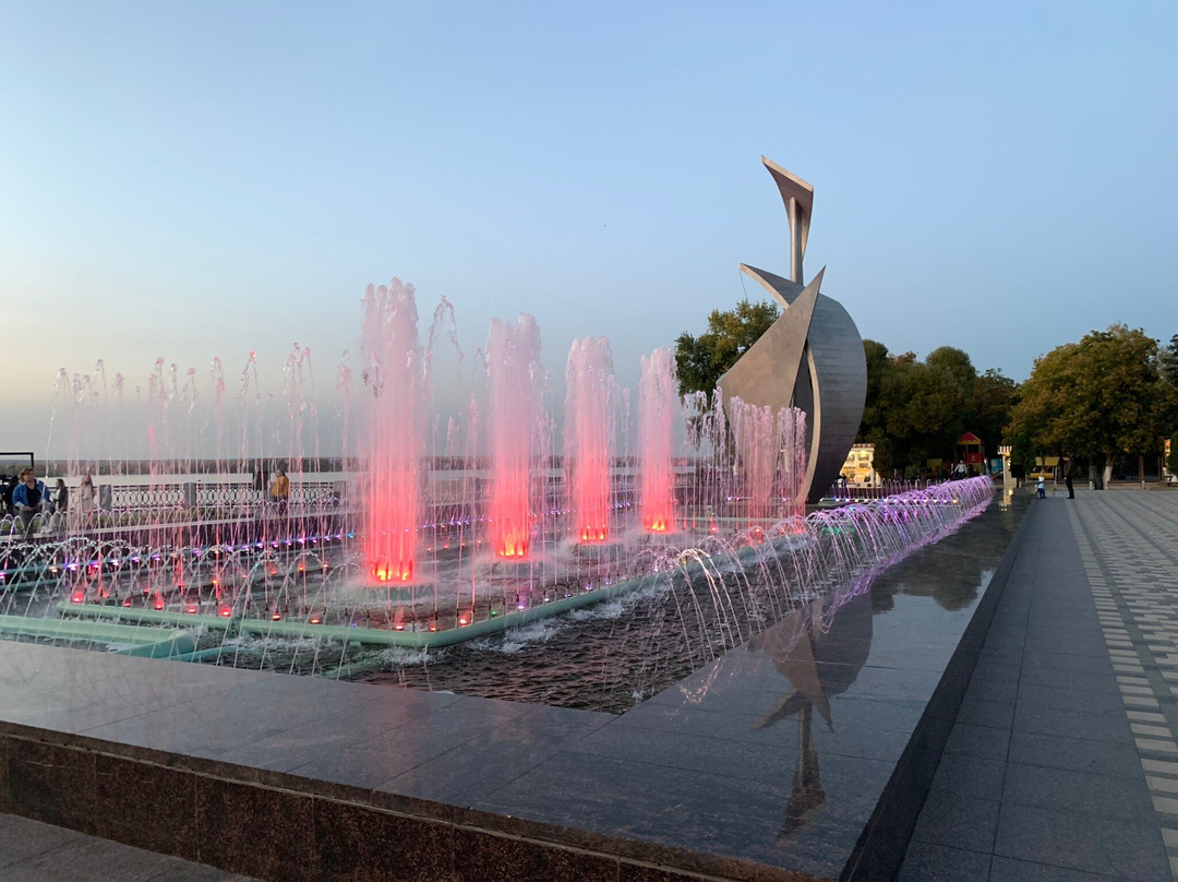 Fountain Sail-萨马拉必去景点