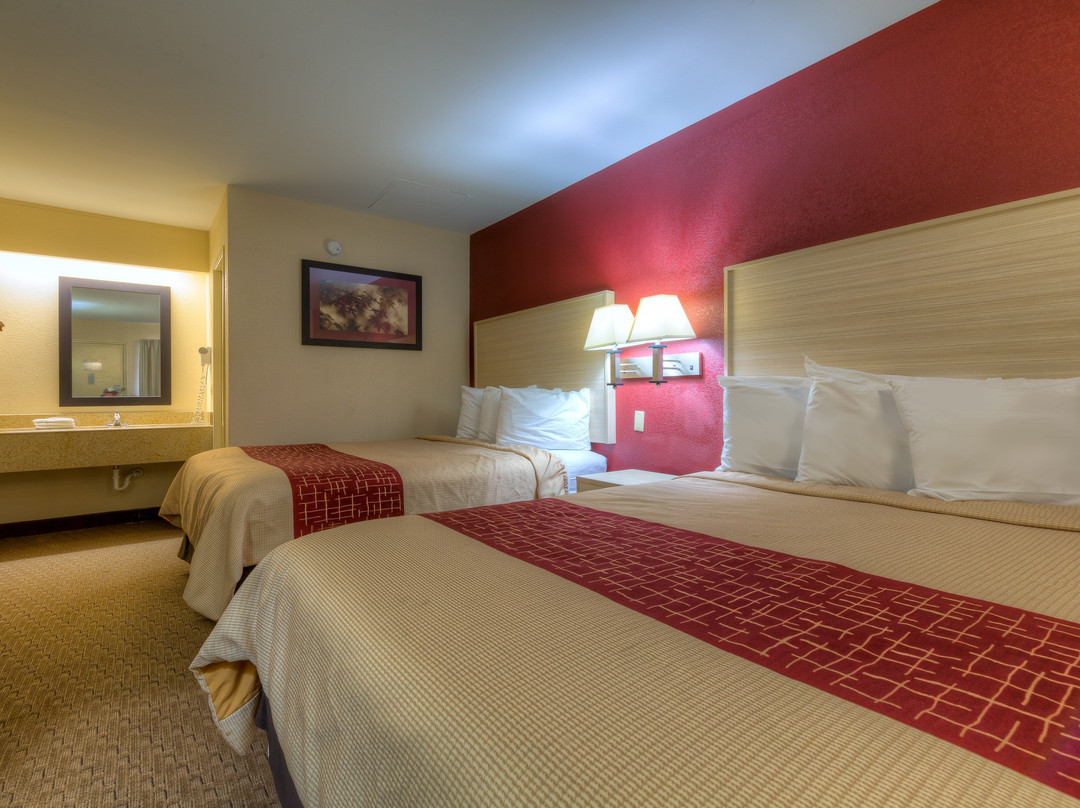 Red Roof Inn Memphis East主图
