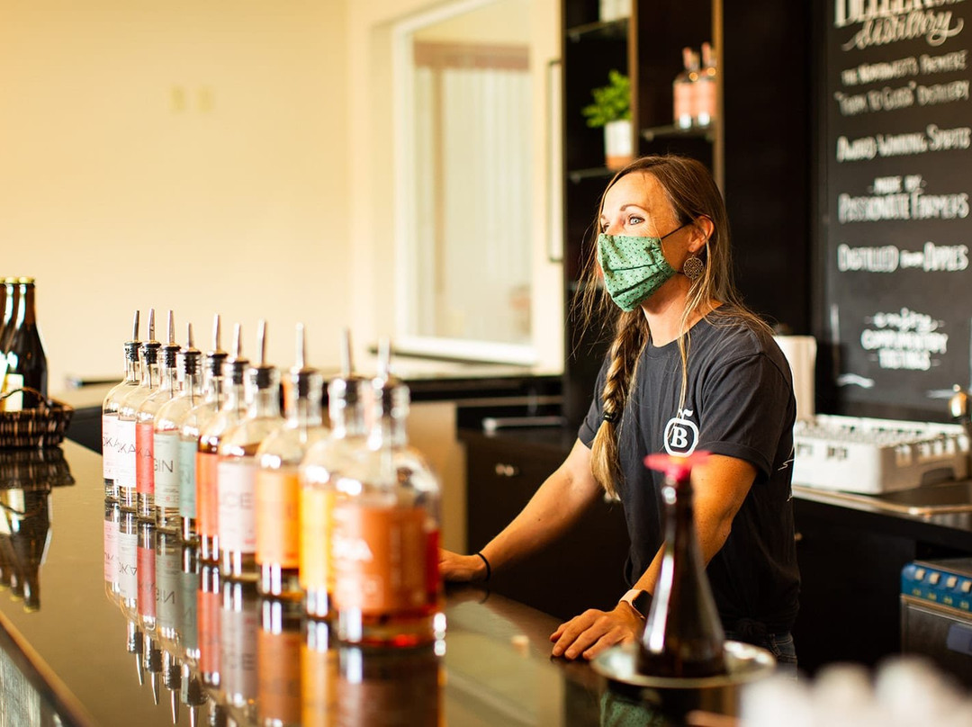 Bellewood Farms Distillery-Lynden必去景点