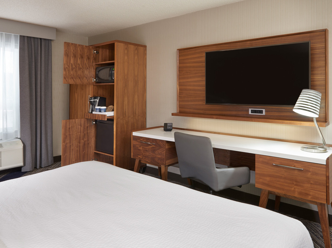 Four Points By Sheraton Vaughan主图